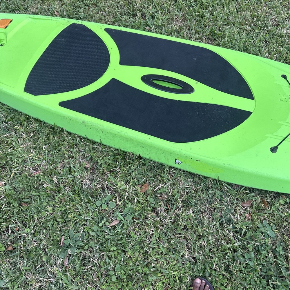 paddle board