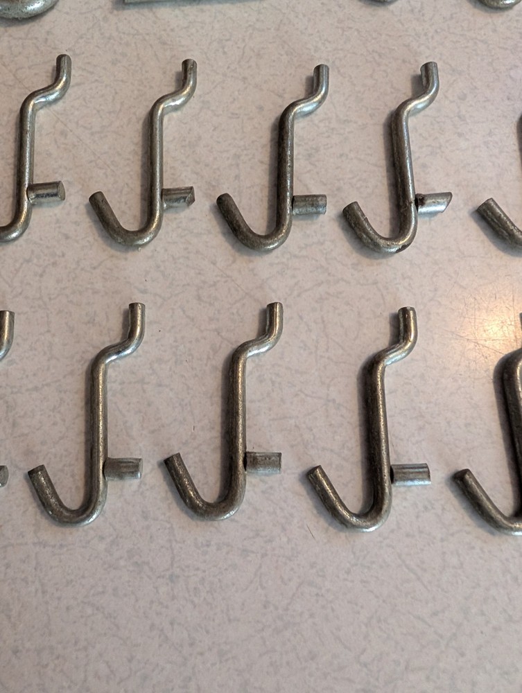28 VINTAGE PEGBOARD HOOKS