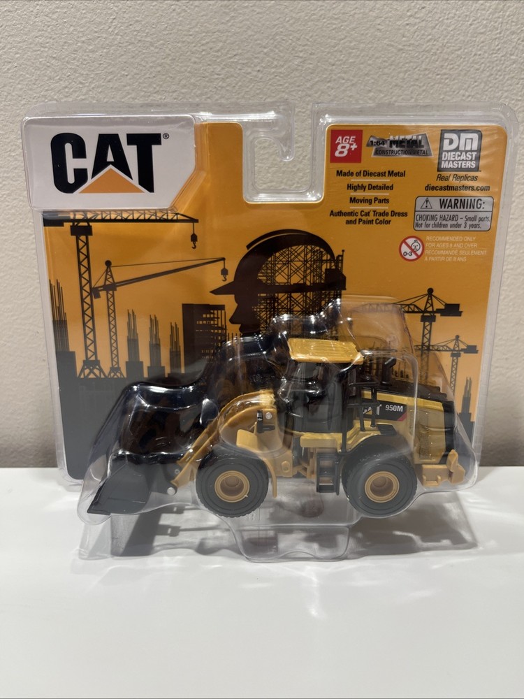 Diecast Masters - 1:64 Scale Cat 950M Wheel Loader E13