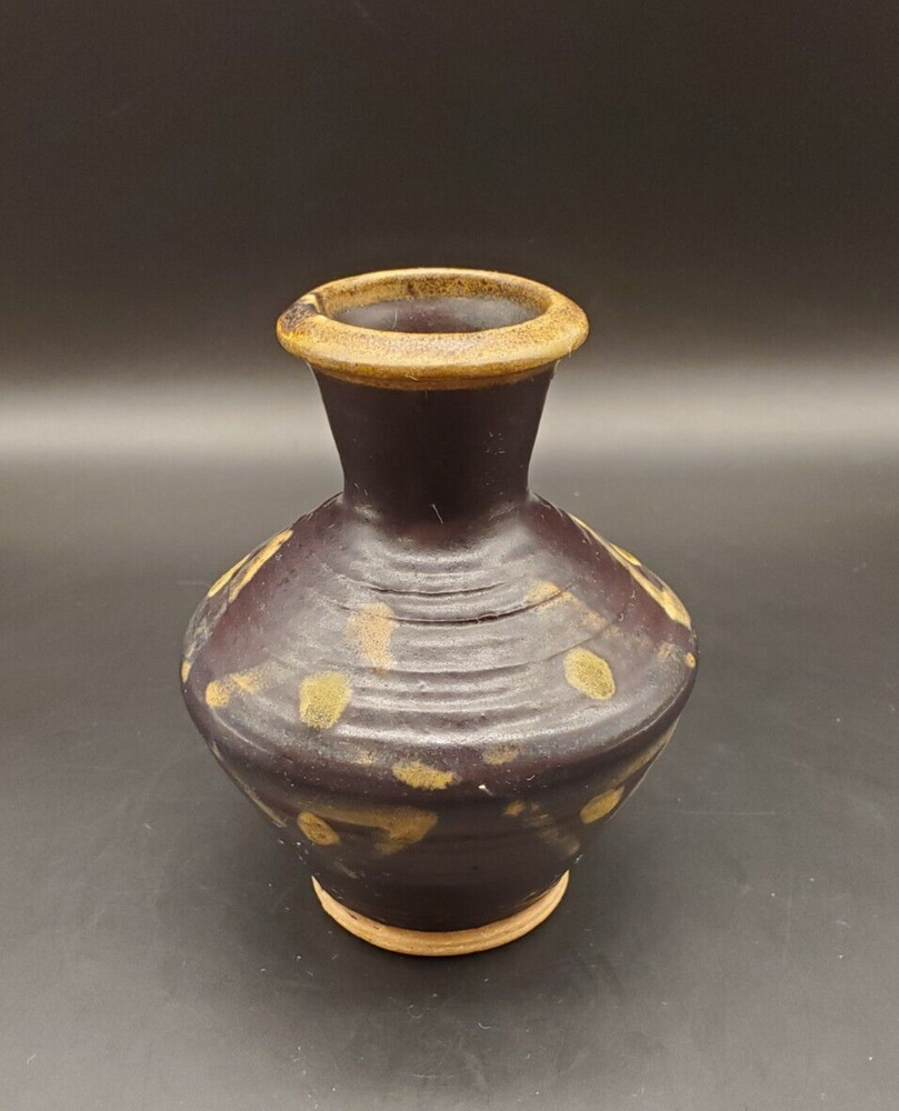 Art Pottery vase marked HB