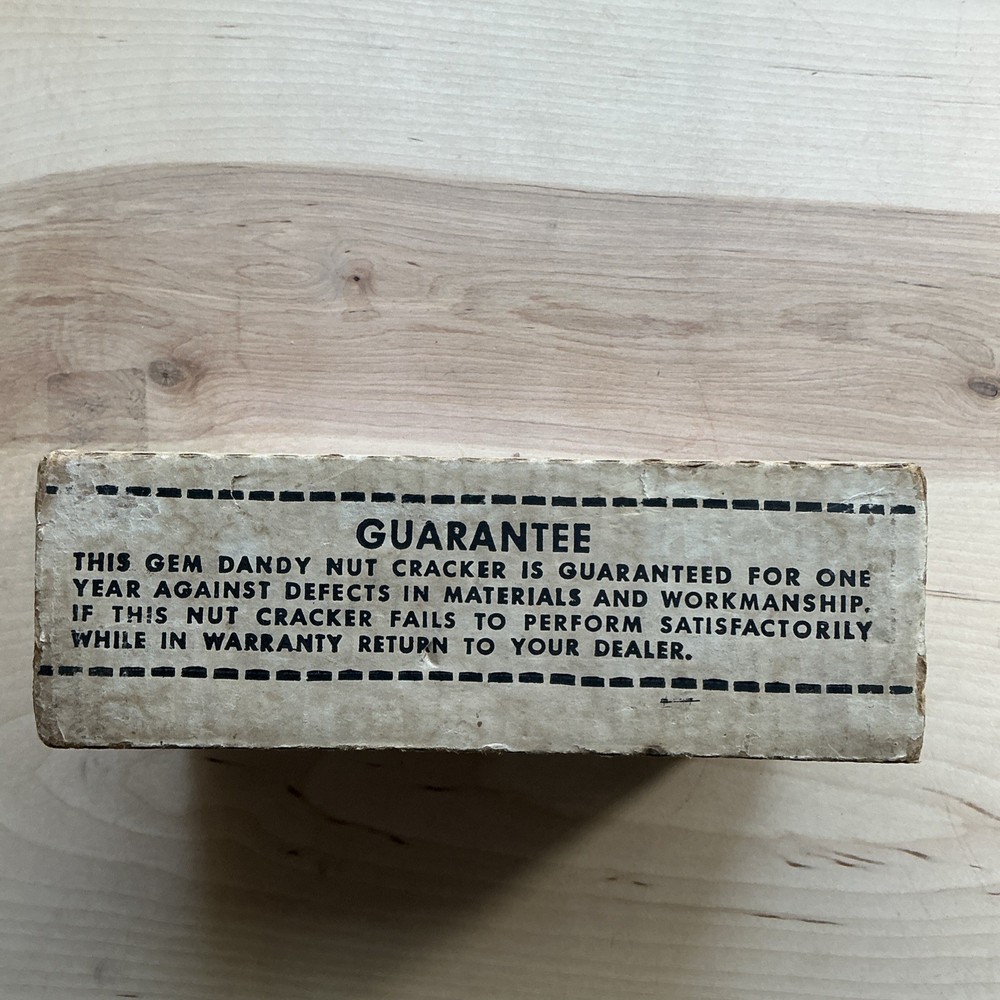 Vintage Gem Dandy Nut Cracker Vantage Nutcracker w/ Original Box