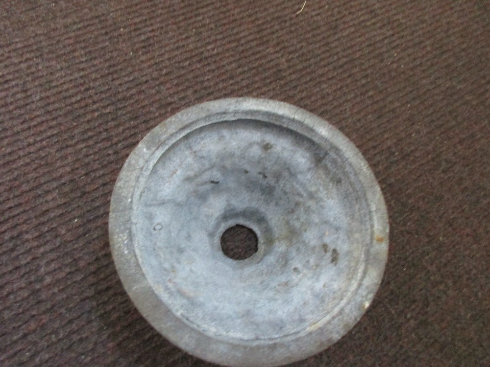 Vintage Metal single light fixture Base