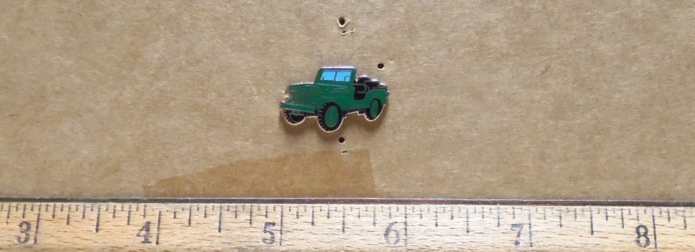 M151 Jeep Pin