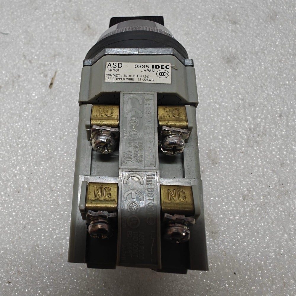 IDEC CONTROL UNIT SELECTOR SWITCH ASD0335 (ASD3323N)
