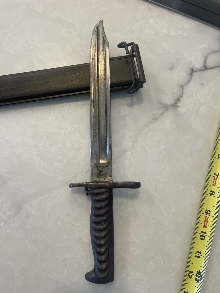 Authentic Ww2 US Bayonet date 1919