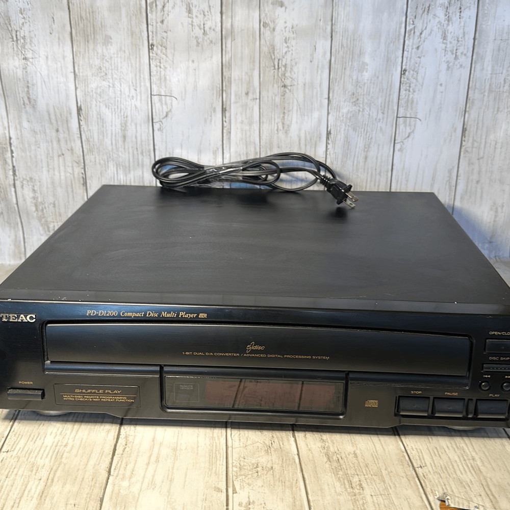 TEAC PD-D1200 Compact 5 Disk Multi CD Player No Remote Tested Works
