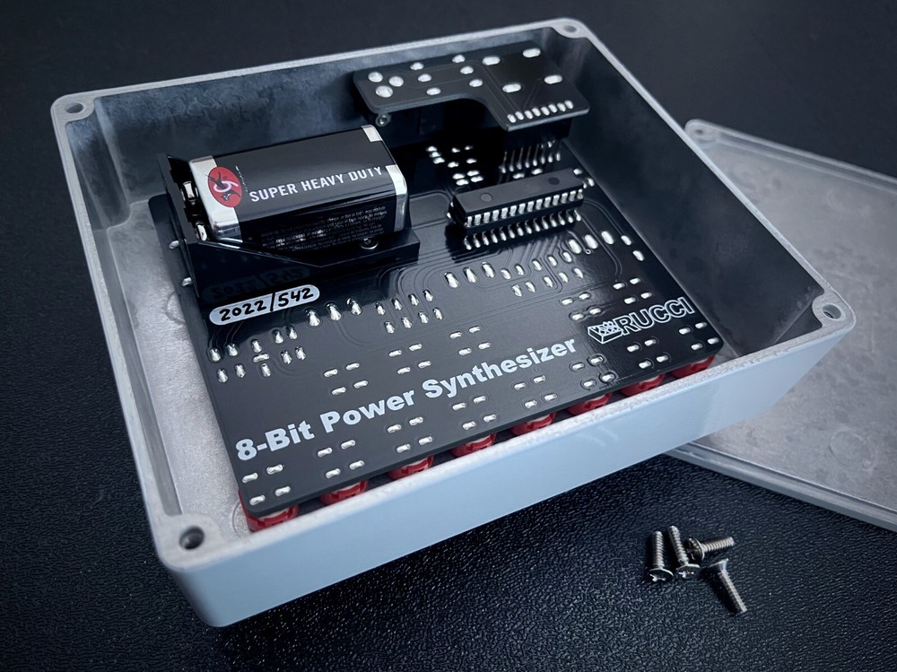 8-Bit Power Synthesizer (Handmade, Rucci)