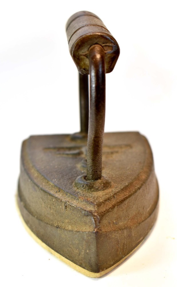 Antique Sad Iron - Wool Felt Bottom - Solid Iron Handle - 6 Eagle