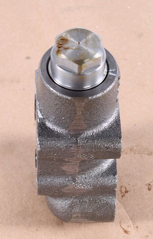 New 0718908 Hitachi Construction Valve