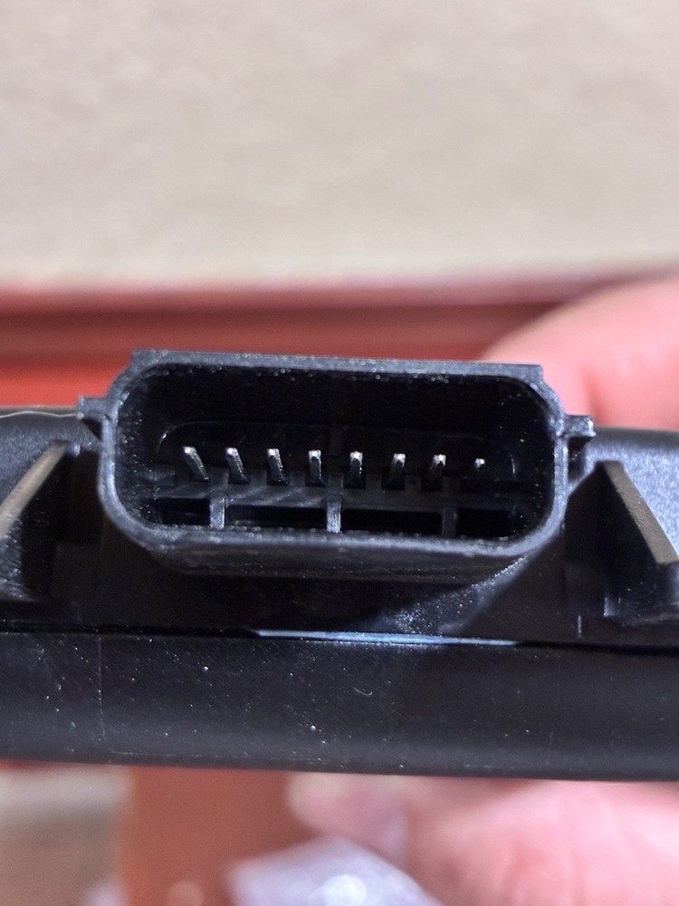 Passenger Side Obstacle Detection Control Module - GM (84418802)