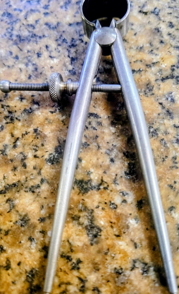 🗽 VINTAGE 4" FINE POINT DIVIDER