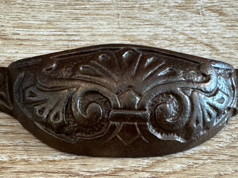X2 ANTIQUE ORNATE METAL CUP HANDLES PULL HANDLES
