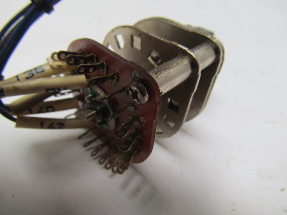 4 Position Rotary Selector Switch From Hyundia HIT-15S Lathe