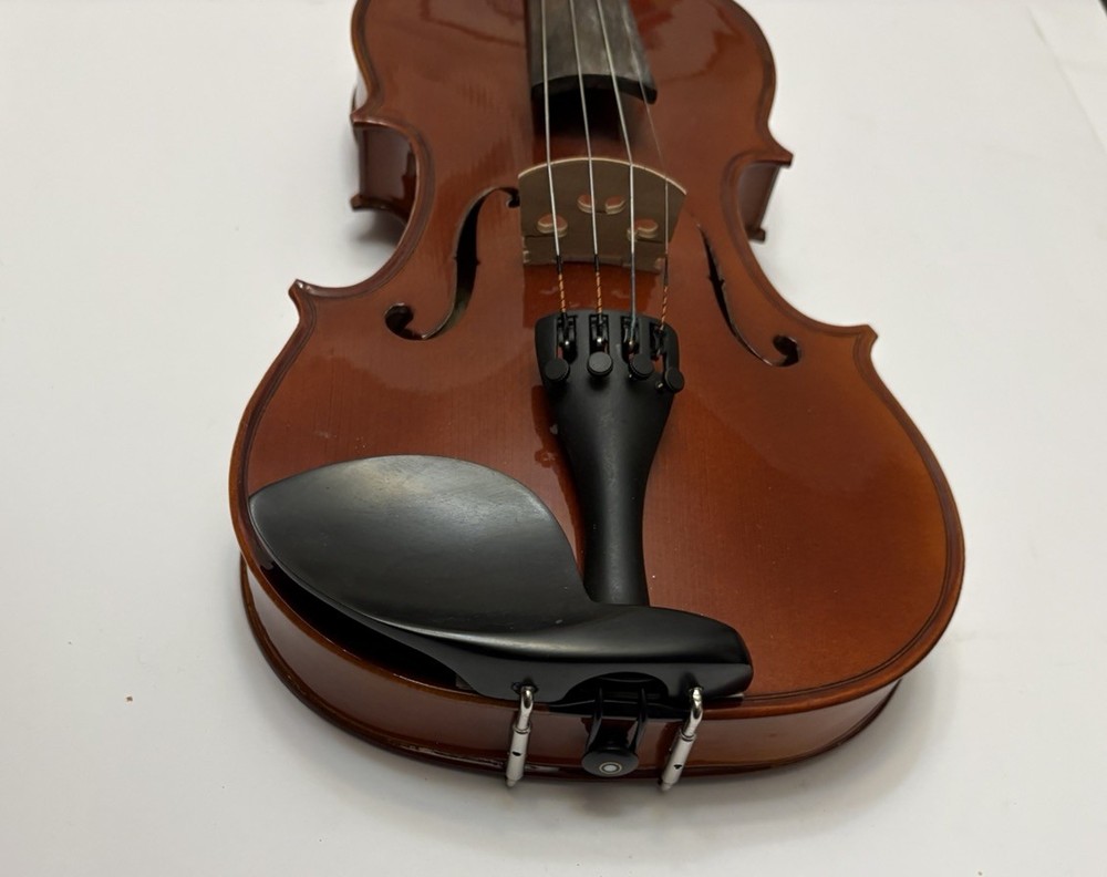 Violin in Case Student Violin - The String Company - W/ Box Excellent Condition