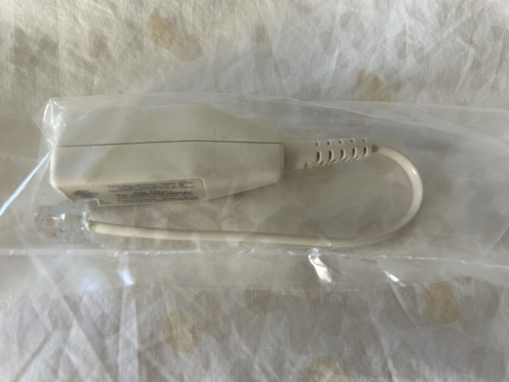 NEW 2WIRE BEIGE DSL FILTER FOR SINGLE-LINE PHONE