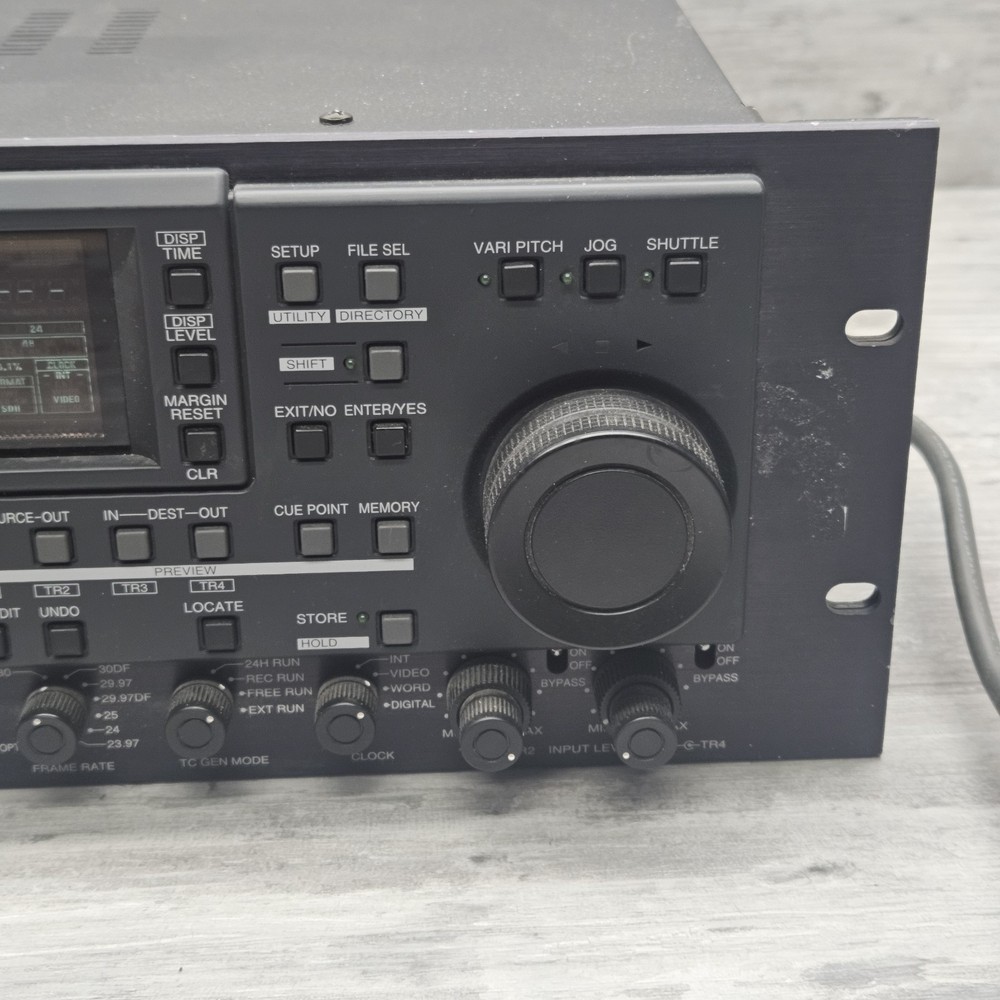 Fostex DV40 DVD-RAM Multitrack Recorder Pro Level Master Recorder