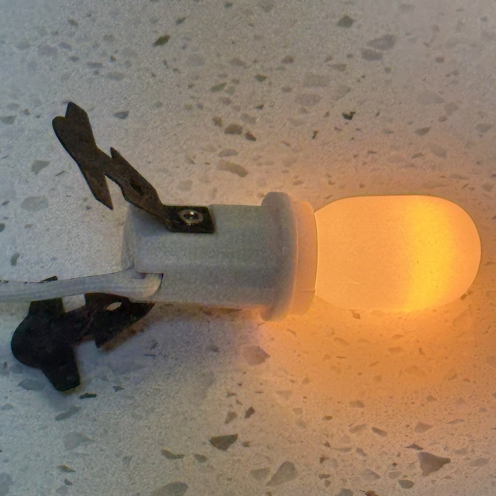 Dept 56 Village House Accessory Single Socket Light Bulb Cord w/Switch Works EUC