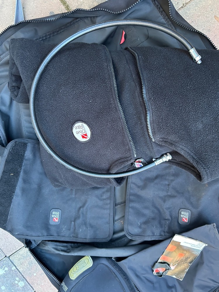 Pinnacle Scuba Diving Drysuit