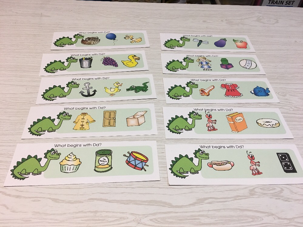 Phonics Dd - What Begins With Dd - Laminated Activity Set - Teaching Supplies