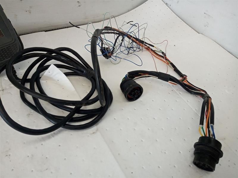 Omnitracs Electronic Log Device CV90-JE045-101 (9728457