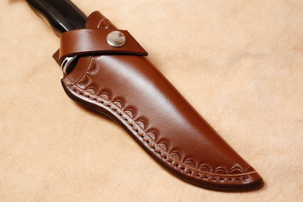 Custom Leather Sheath for Buck 119