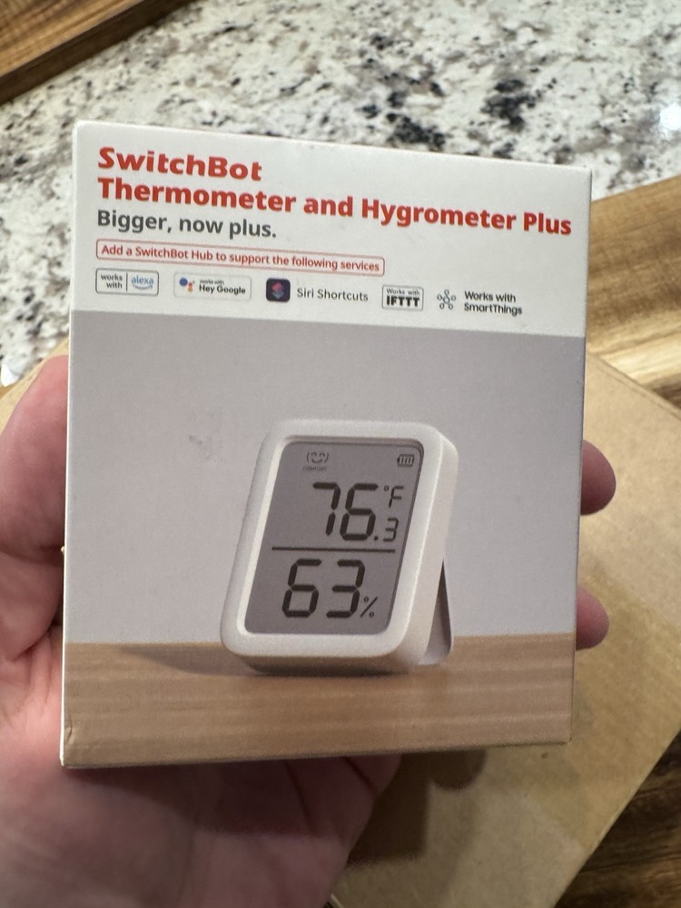 SwitchBot Thermometer and Hygrometer Plus - Open Box
