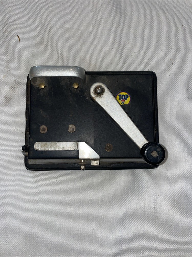 VINTAGE TOP CIGARETTE ROLLING MACHINE