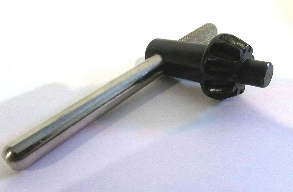 -K2-- CHUCK KEY-- --1/4" PILOT SIZE