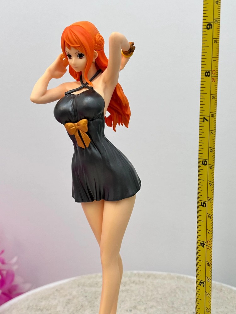 Nami One Piece Figure