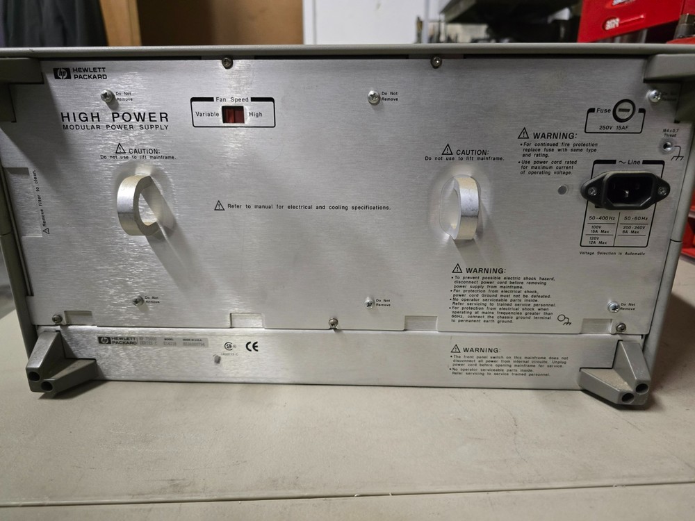 HP/Agilent E1421A VXI Mainframe