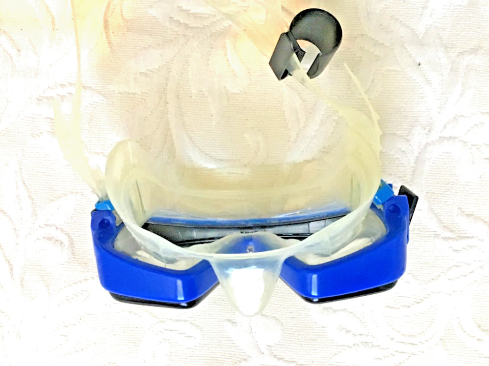 Mares Tempra Scuba Diving Goggles In Case