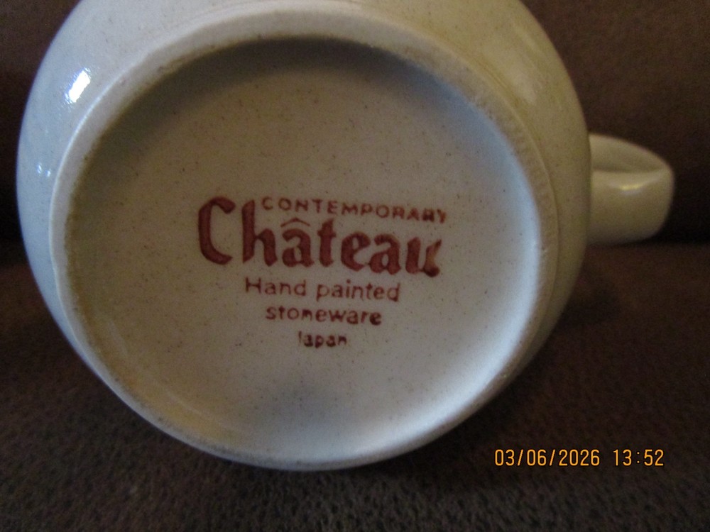 Chateau Creamer and Sugar