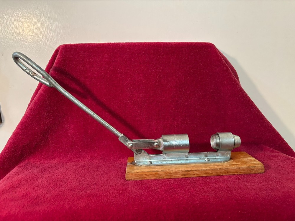 Reed’s Rocket Nut Cracker & Irving Ware Citrus Squeezer