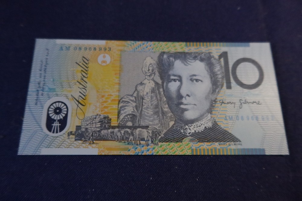 AUSTRALIA 2002-2009 POLYMER ISSUE, $10 P58e DATED 2008, STEVENS & HENRY - UNC