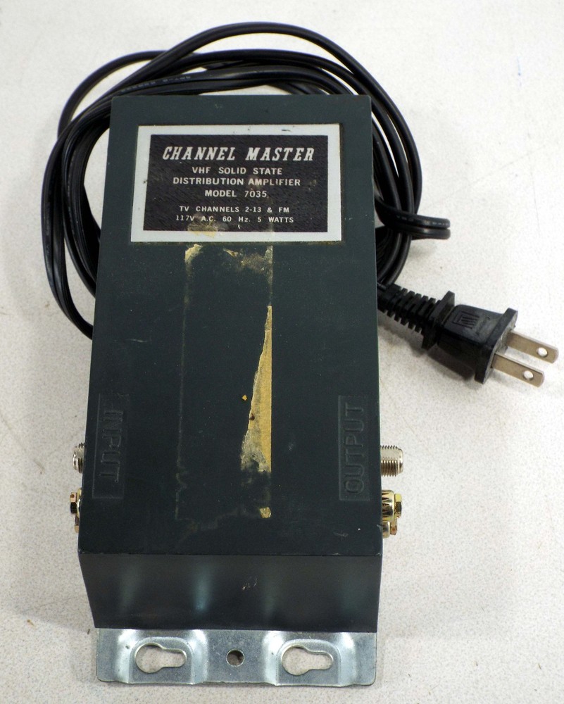 1 USED CHANNEL MASTER 7035 VHF SOLID STATE DISTRIBUTION AMPLIFIER **MAKE OFFER**