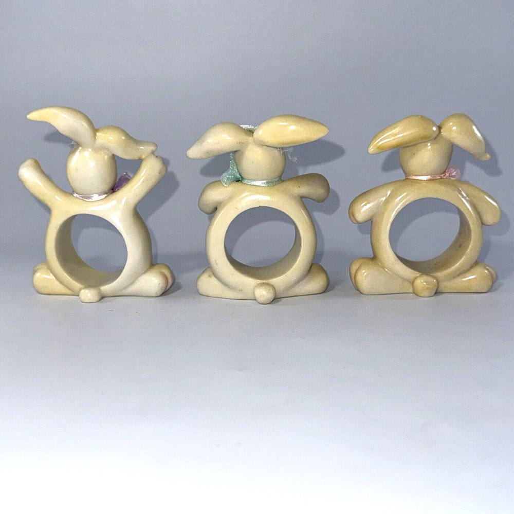 Bunnys with Bows Napkin Rings Easter Spring