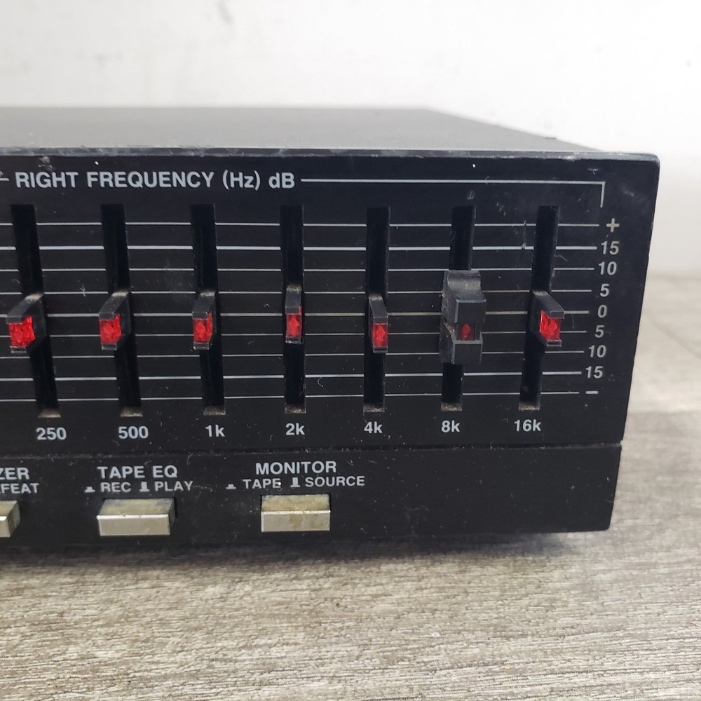 *Powers Up/READ* ADC SS-100SL Graphic Equalizer & Analyzer -Plays- *PARTS*