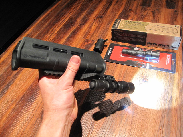 Surefire for Mossberg 500 + Forend G2X Flashlight Mount w 5" Rail BLACK