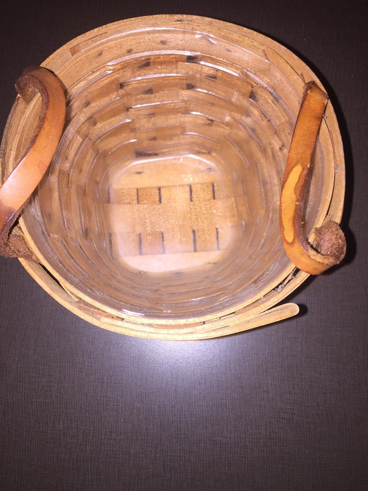 1990 Longaberger Basket Wirh Liner