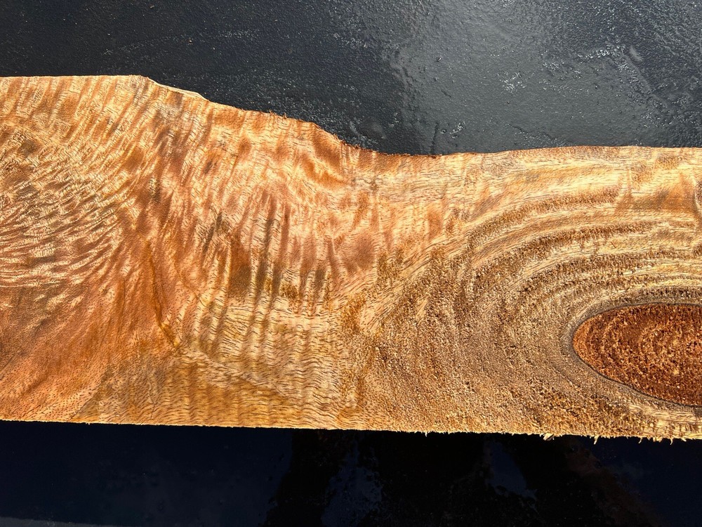 Hawaiian Curly Mango Board #14106