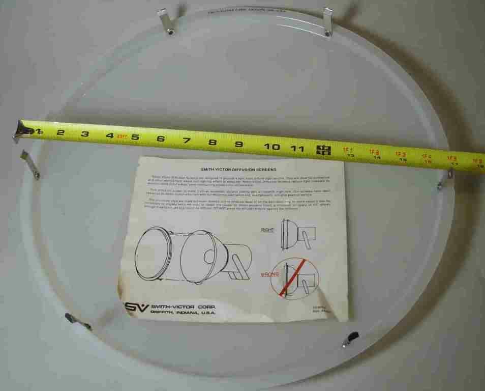 Smith Victor 17" Clip On Light Diffusion Screen DP17. NEW !