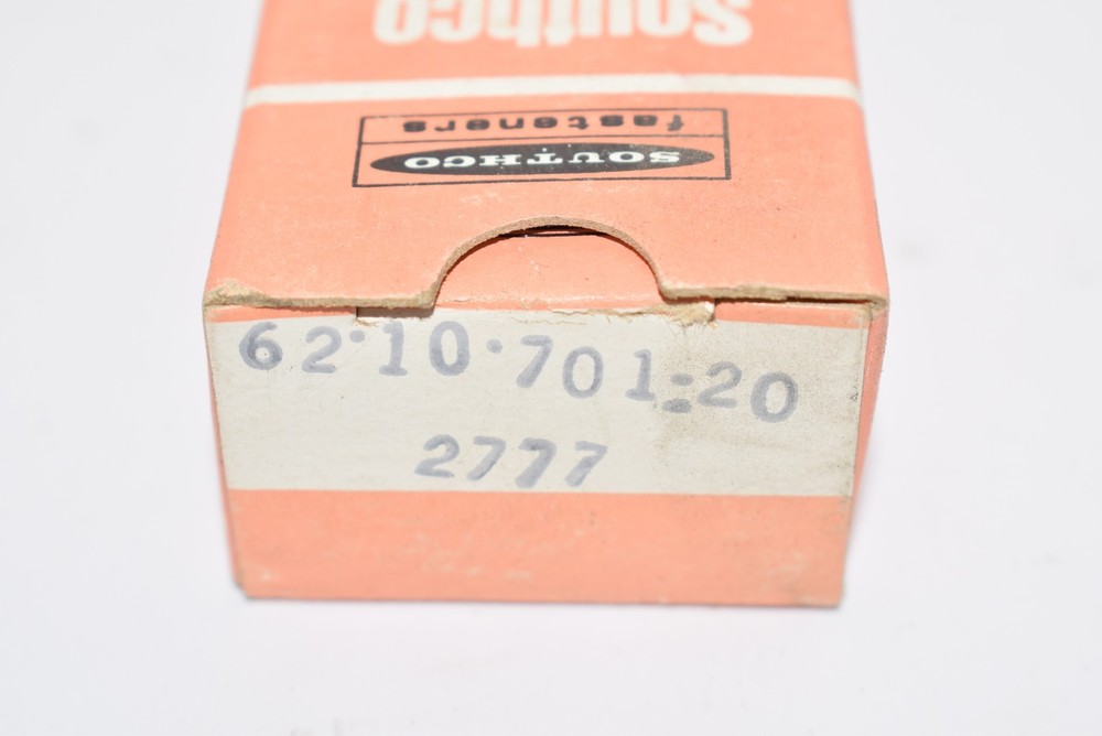 NEW SOUTHCO Fastners 62-10-701-20 Panel Fastner Compression Latch