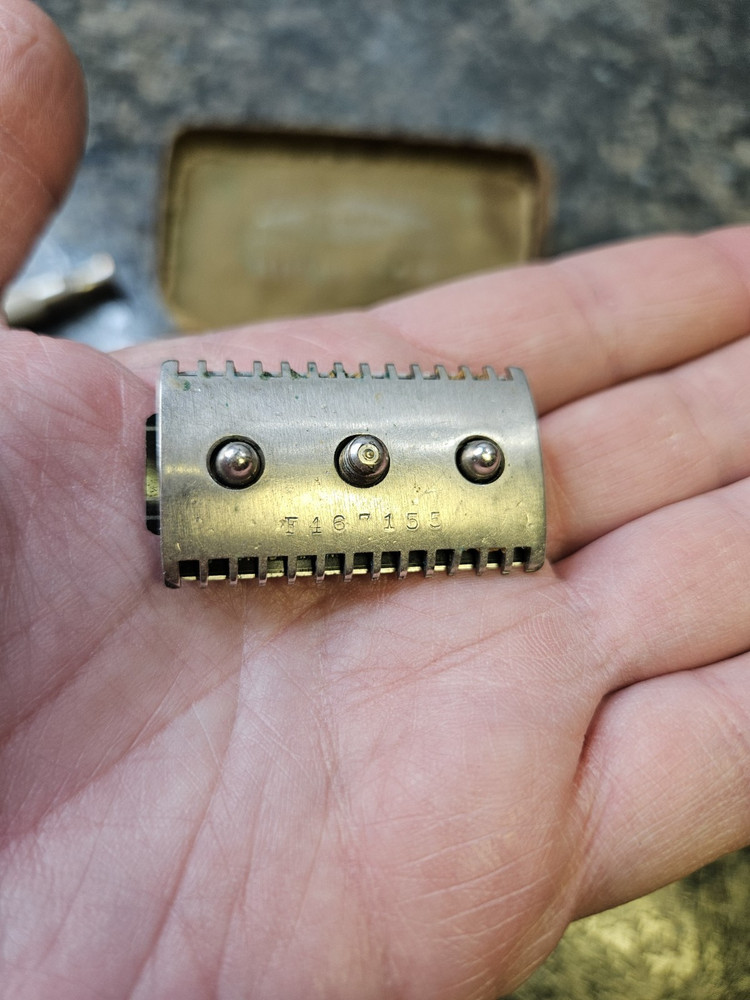 Vintage Gillette Razor Khaki Set *Rough Shape*