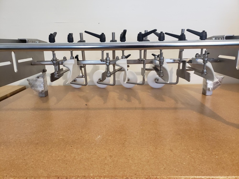 Rondo fold over pastry ploughs - Ex display