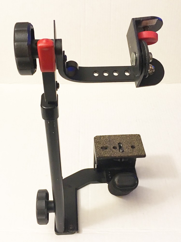 STROBOFRAME PRO-SQ 310-705 Strobe Flash Bracket for Square Format Camera