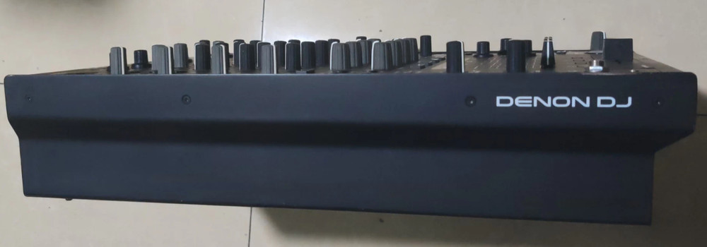 1pcs Denon X1850 Mixing Console