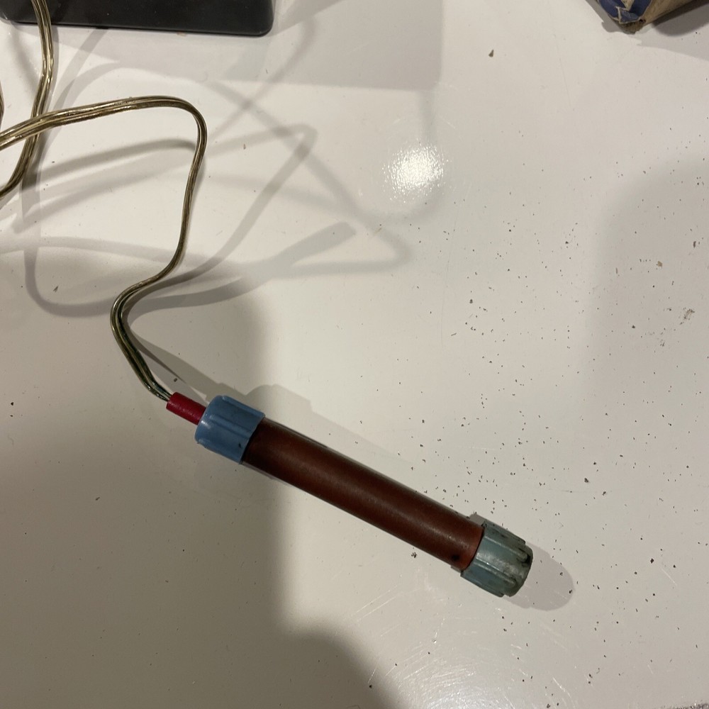 Mac Allied tools Halogen-REFRIGERANT LEAK DETECTOR Model AC-100