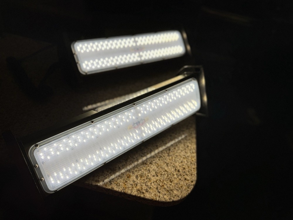 PHANTOM PTOC PROTECTED TACTICAL OPERATION CENTER SOLID STATE LIGHTING PTOC-2-120