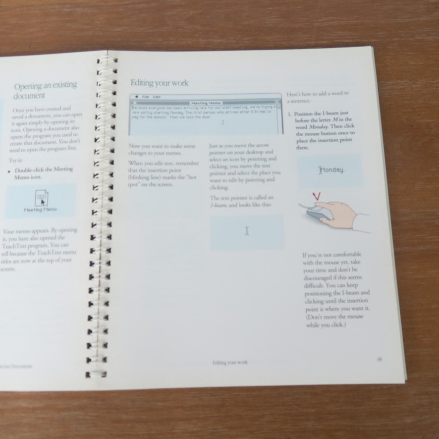 VTG 1993 Macintosh Set of 7 Reference User's Guide Getting Started Hyper..more