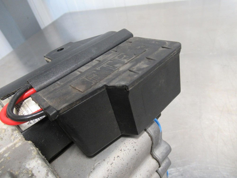 EB1313 1999 BMW K1200 LT ABS CONTROL UNIT MODULE